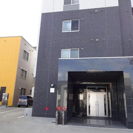 Apartamento ようこそ札幌へ! 大通公園まで地下鉄10分 定員6名 Firetv完備 1階はセコマ Exterior foto