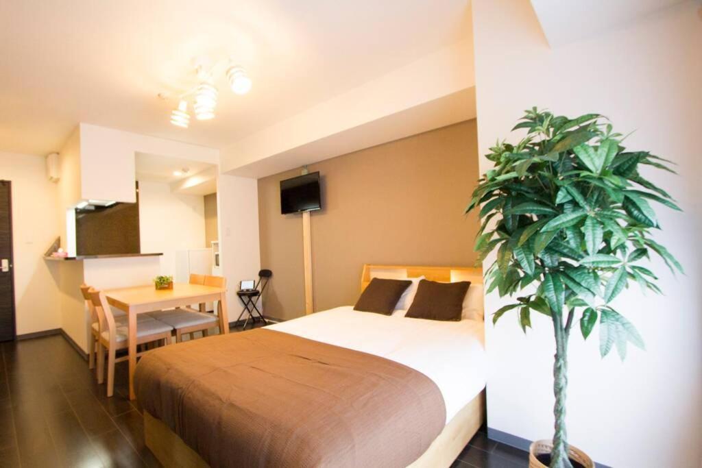 Apartamento ようこそ札幌へ! 大通公園まで地下鉄10分 定員6名 Firetv完備 1階はセコマ Exterior foto