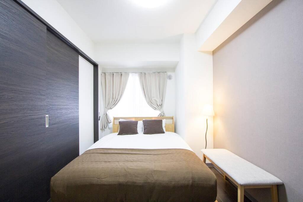 Apartamento ようこそ札幌へ! 大通公園まで地下鉄10分 定員6名 Firetv完備 1階はセコマ Exterior foto