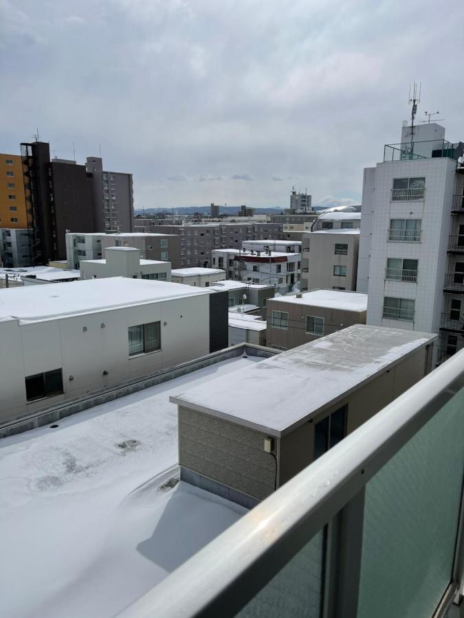 Apartamento ようこそ札幌へ! 大通公園まで地下鉄10分 定員6名 Firetv完備 1階はセコマ Exterior foto